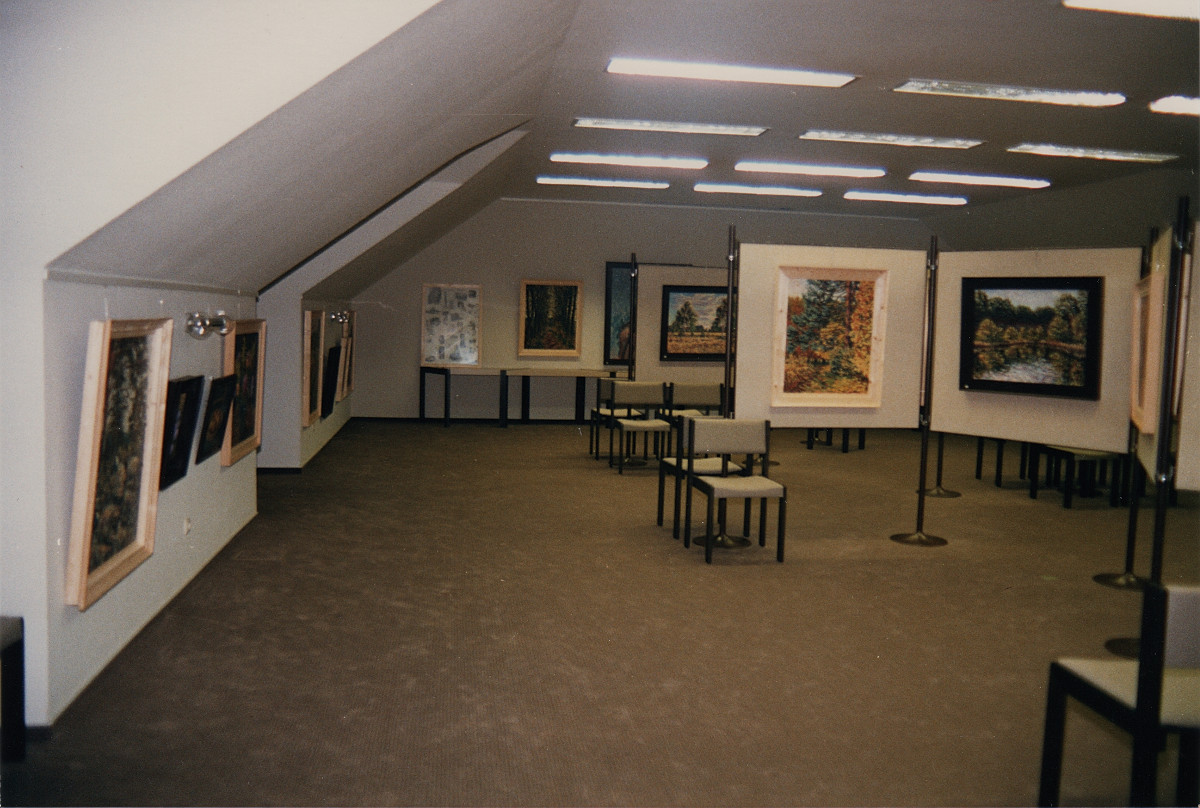 In dem Ausstellungsraum der damaligen Kreissparkasse Scharnebeck