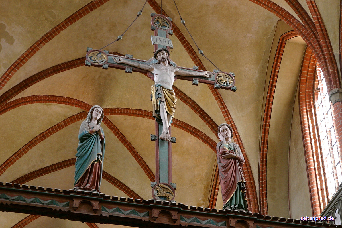 Gotische Triumphkreuzgruppe aus der Zeit um 1300